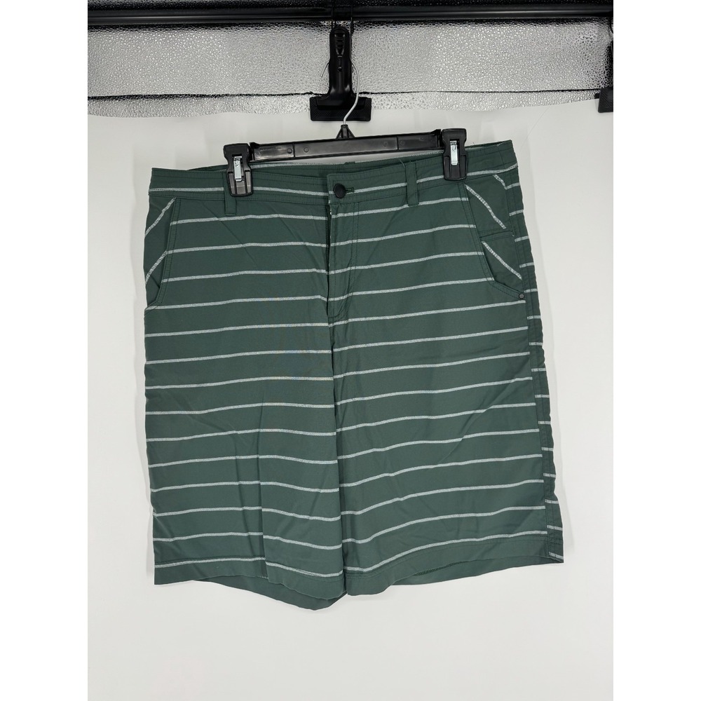 Lululemon Commission Shorts Mens Green Striped Chino‎ 10" 10 Inch Inseam Size 36